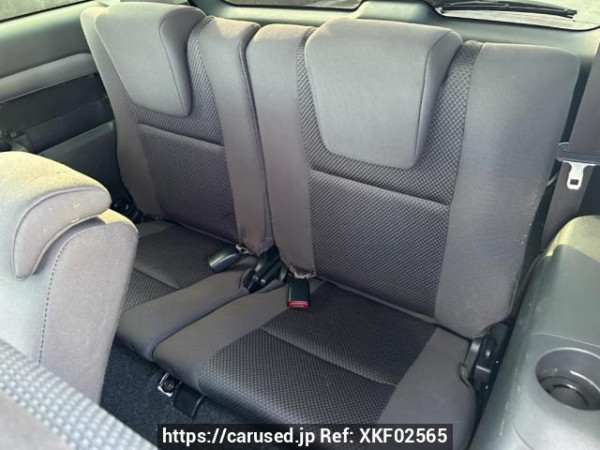 Used 2005 AT toyota wish ZNE10G Image[16]