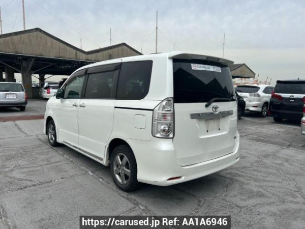 Used 2008 AT toyota voxy ZRR70W Image[4]