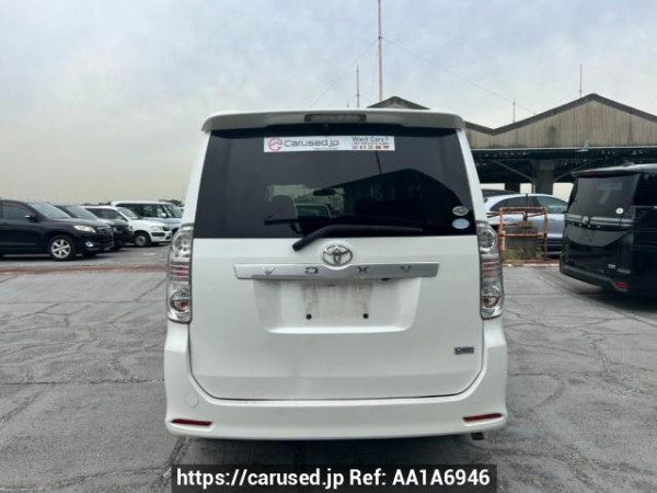 Used 2008 AT toyota voxy ZRR70W Image[5]