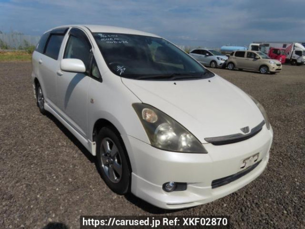 Used 2003 AT toyota wish ZNE10G Image[0]