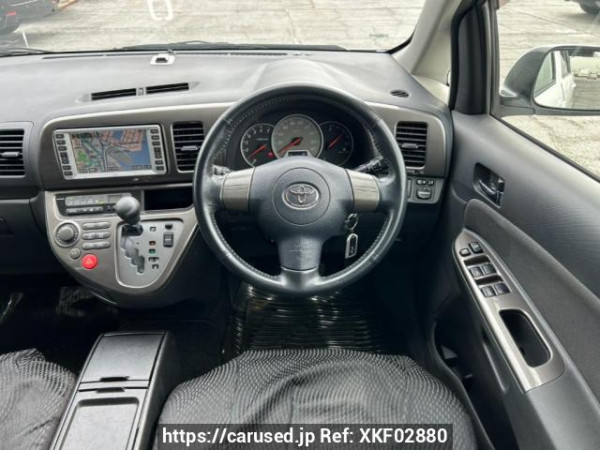 Used 2004 AT toyota wish ANE10G Image[21]