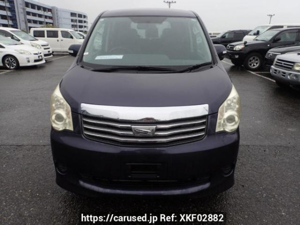 Used 2010 AT toyota noah ZRR75G Image[1]