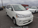 Toyota Noah AZR60G