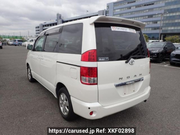 Used 2004 AT toyota noah AZR60G Image[3]