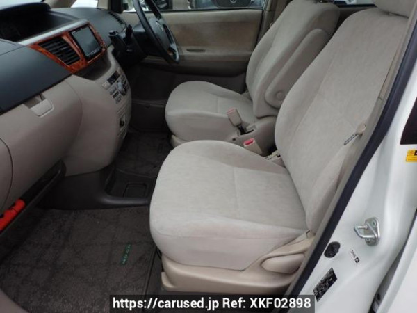 Used 2004 AT toyota noah AZR60G Image[11]