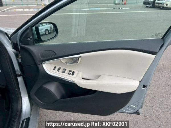 Used 2013 AT volvo v40 MB4164T Image[16]