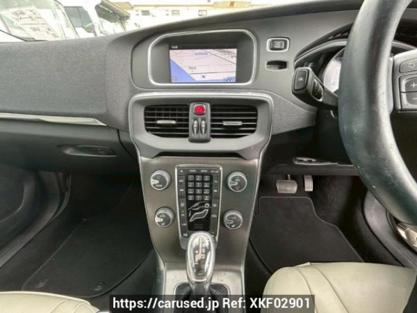 Used 2013 AT volvo v40 MB4164T Image[23]