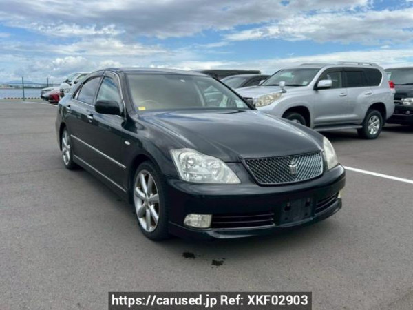 Used 2005 AT toyota crown GRS180 Image[0]