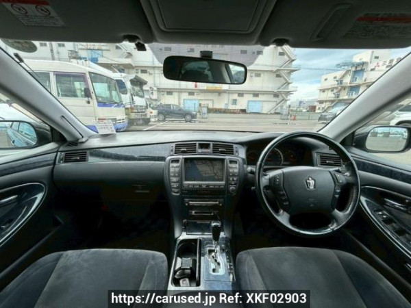 Used 2005 AT toyota crown GRS180 Image[18]