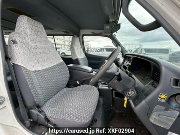 Used 2000 AT toyota hiace-wagon RZH111G Image[12]
