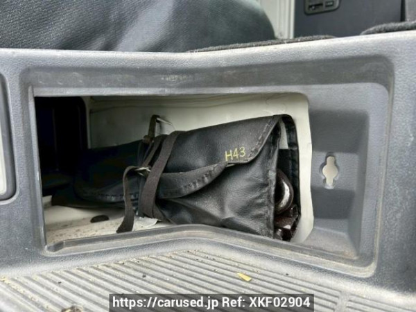 Used 2000 AT toyota hiace-wagon RZH111G Image[46]