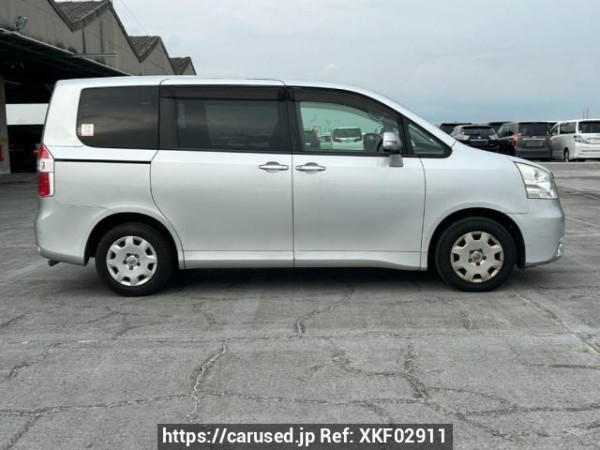 Used 2008 AT toyota noah ZRR70G Image[7]