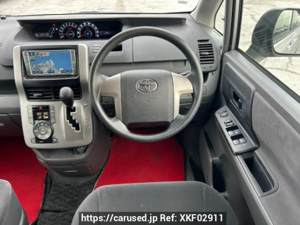 Used 2008 AT toyota noah ZRR70G Image[21]