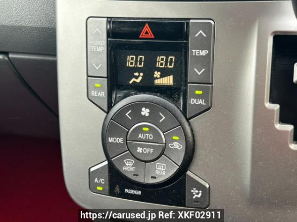 Used 2008 AT toyota noah ZRR70G Image[28]
