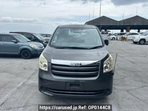 Used 2009 AT toyota noah ZRR70G Image[1]