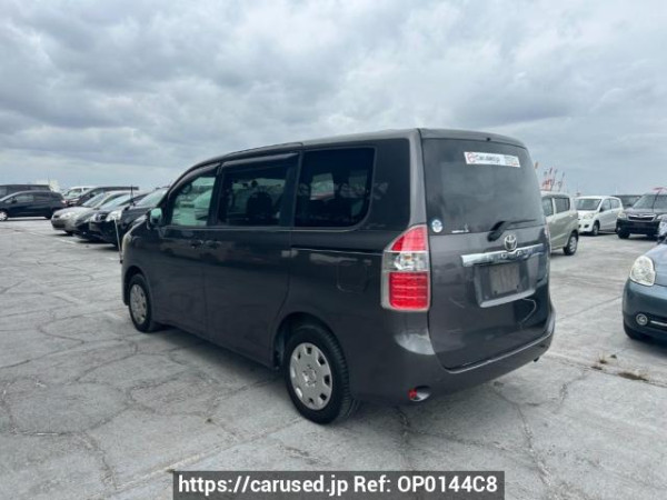 Used 2009 AT toyota noah ZRR70G Image[4]