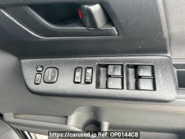 Used 2009 AT toyota noah ZRR70G Image[17]