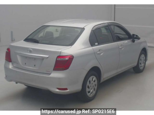 Used 2022 AT toyota corolla-axio NZE164 Image[1]