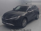 Toyota Harrier MXUA85