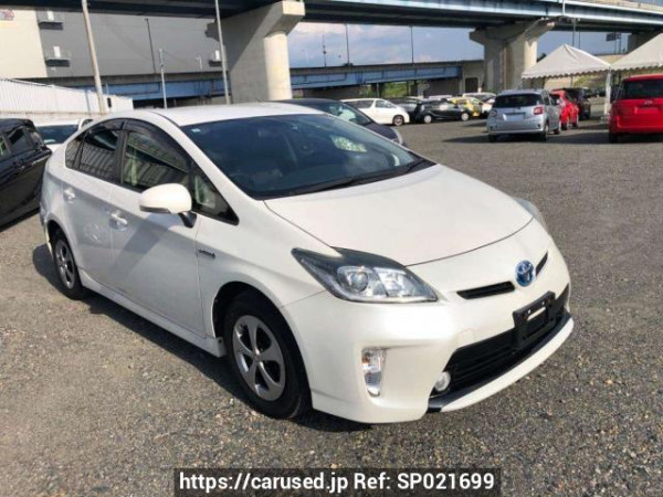 Used 2013 AT toyota prius ZVW30 Image[2]
