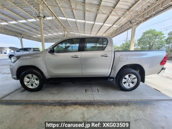 Used 2018 AT toyota hilux-revo GUN135R-DTTSHT Image[4]