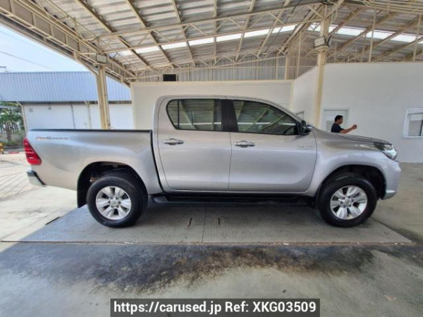 Used 2018 AT toyota hilux-revo GUN135R-DTTSHT Image[7]
