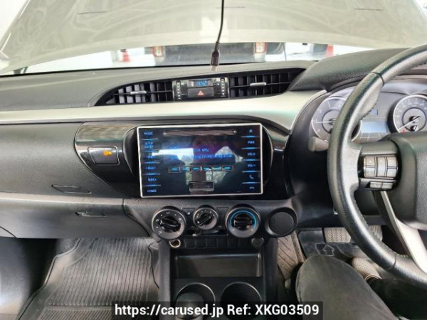 Used 2018 AT toyota hilux-revo GUN135R-DTTSHT Image[26]