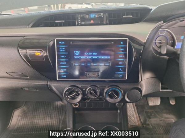 Used 2018 AT toyota hilux-revo GUN135R-DTTSHT Image[39]
