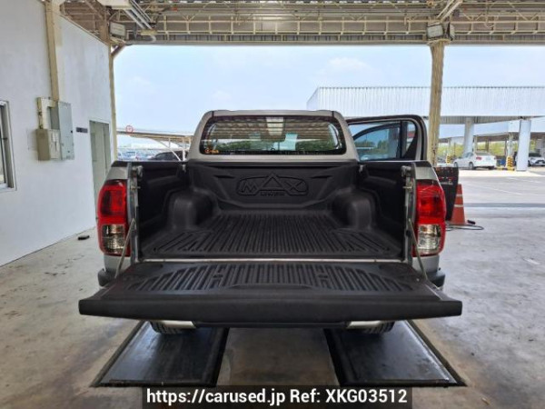 Used 2018 AT toyota hilux-revo GUN135R-DTTSHT Image[11]