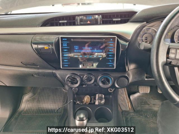 Used 2018 AT toyota hilux-revo GUN135R-DTTSHT Image[15]