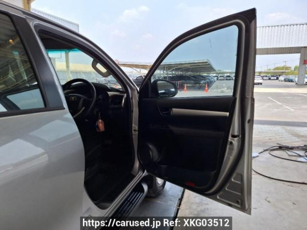 Used 2018 AT toyota hilux-revo GUN135R-DTTSHT Image[28]