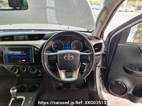 Used 2018 AT toyota hilux-revo GUN135R-DTTSHT Image[30]
