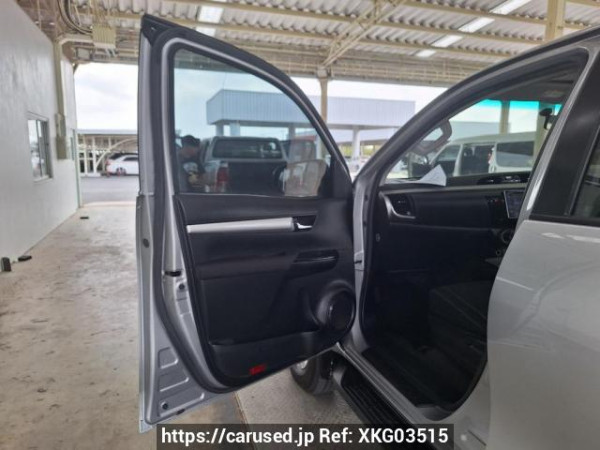 Used 2018 AT toyota hilux-revo GUN135R-DTTSHT Image[19]