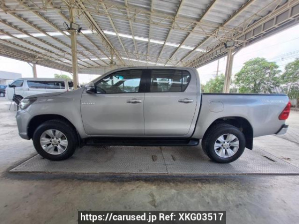 Used 2018 AT toyota hilux-revo GUN135R-DTTSHT Image[16]