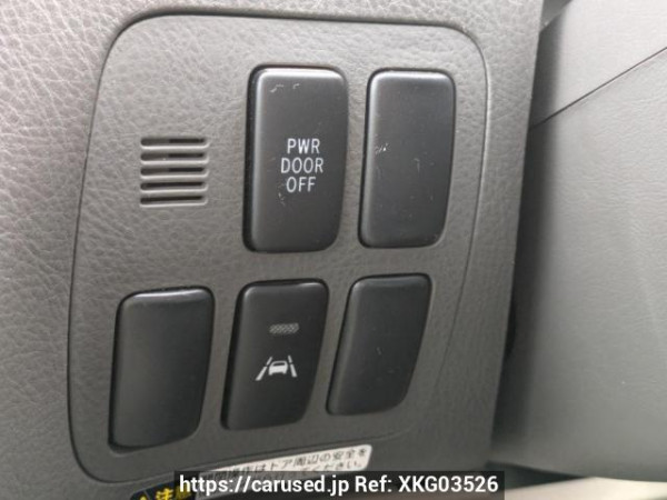 Used 2005 AT toyota alphard ANH10W Image[30]