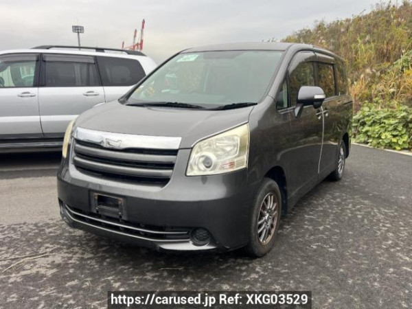Used 2007 AT toyota noah ZRR70G Image[2]