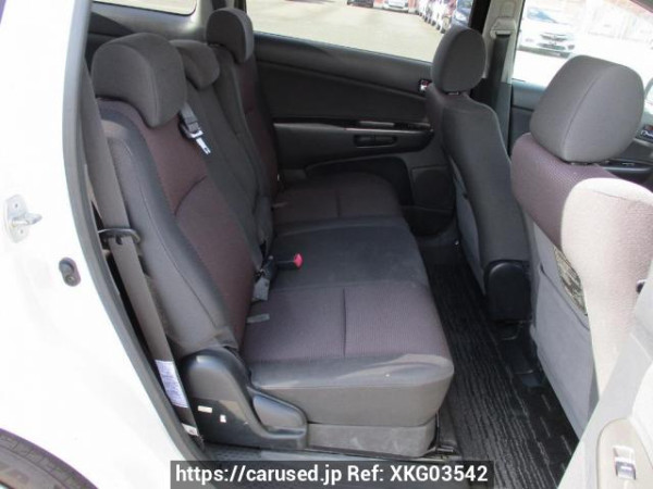 Used 2004 AT toyota wish ZNE10G Image[15]
