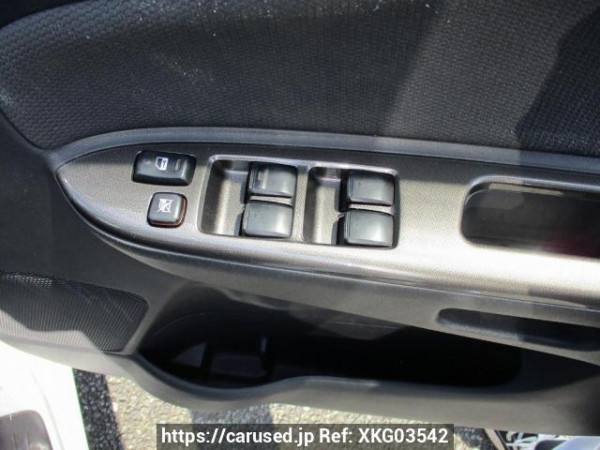 Used 2004 AT toyota wish ZNE10G Image[29]