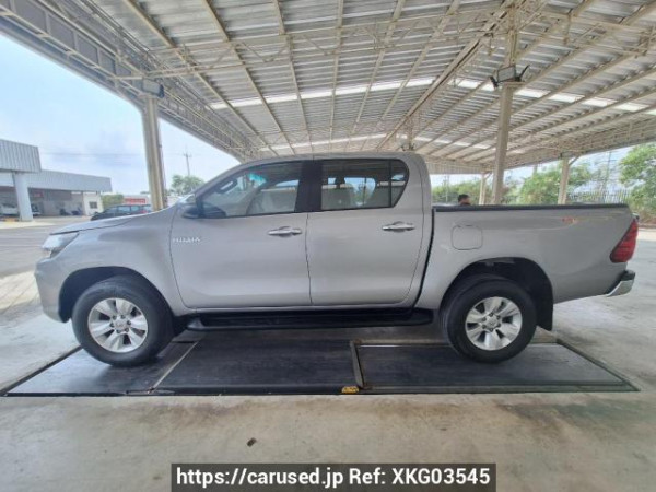 Used 2018 AT toyota hilux-revo GUN135R-DTTSHT Image[3]