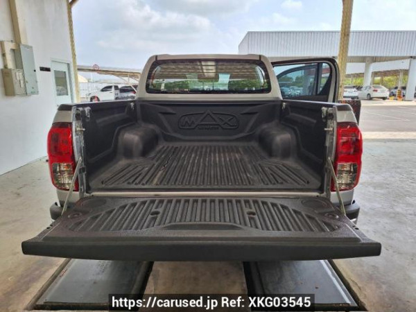 Used 2018 AT toyota hilux-revo GUN135R-DTTSHT Image[17]