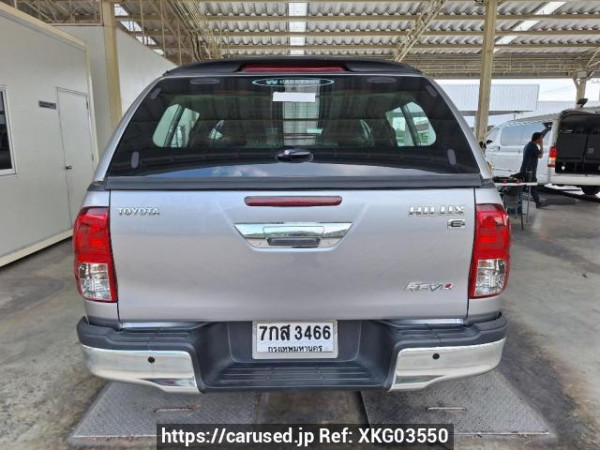 Used 2018 AT toyota hilux-revo GUN135R-DTTSHT Image[4]