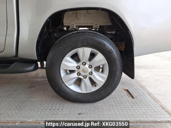 Used 2018 AT toyota hilux-revo GUN135R-DTTSHT Image[8]