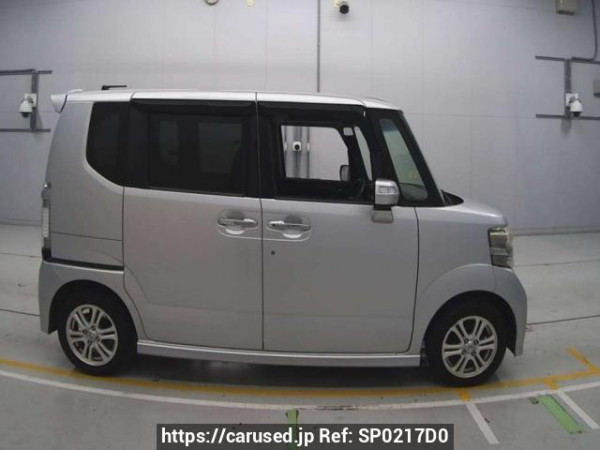 Used 2013 AT honda n-box-custom JF1 Image[2]