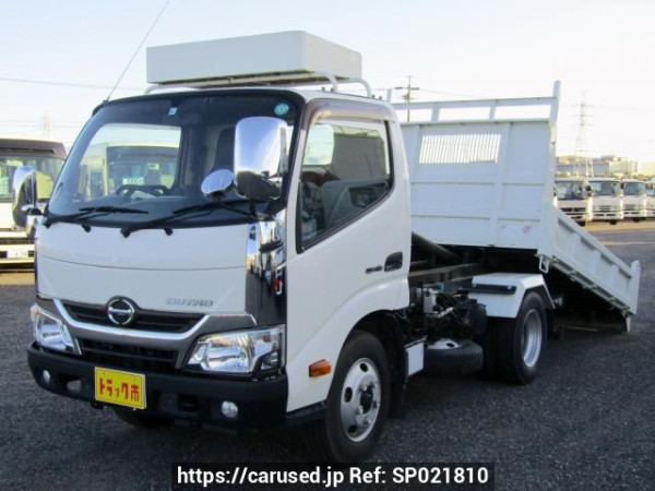 Used 2015 MT hino dutro XZU620T Image[0]