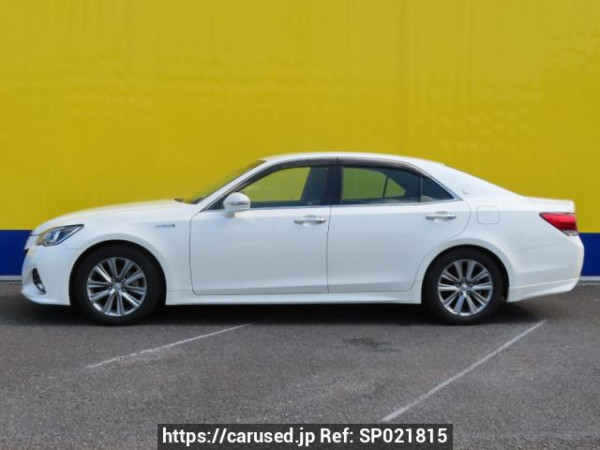 Used 2017 AT toyota crown-hybrid AWS210 Image[2]