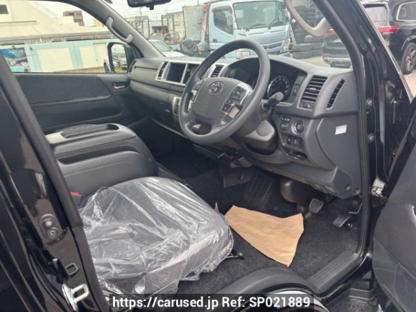 Used 2025 AT toyota hiace-wagon TRH214W Image[2]