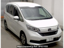 Honda Freed hybrid GB7