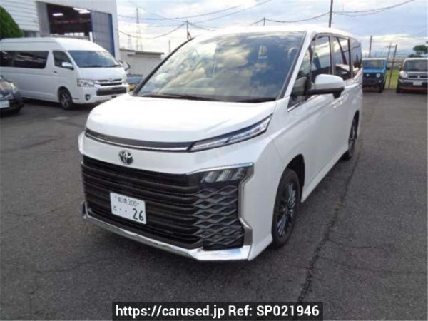 Used 2023 AT toyota voxy MZRA95W Image[1]