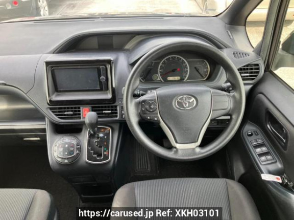 Used 2014 AT toyota noah ZRR80G Image[21]