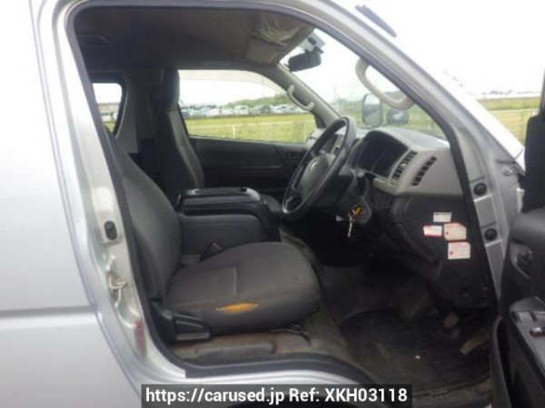 Used 2011 AT toyota hiace-wagon TRH214W Image[11]